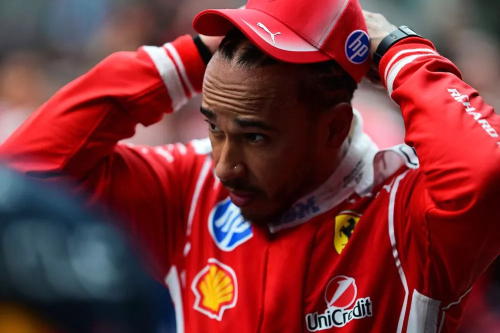 Hamilton: "Pozitif bir gündü ama daha fazla performans bulabiliriz"