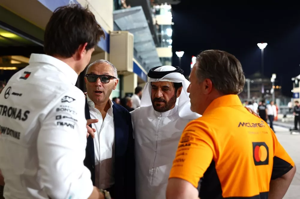 Steiner: “Mercedes ve McLaren arasında geliştirme savaşı başlayacak”